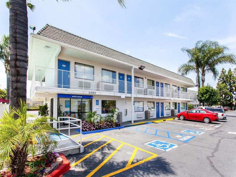 Hotel 6-rosemead, Ca - Angeles Rosemead